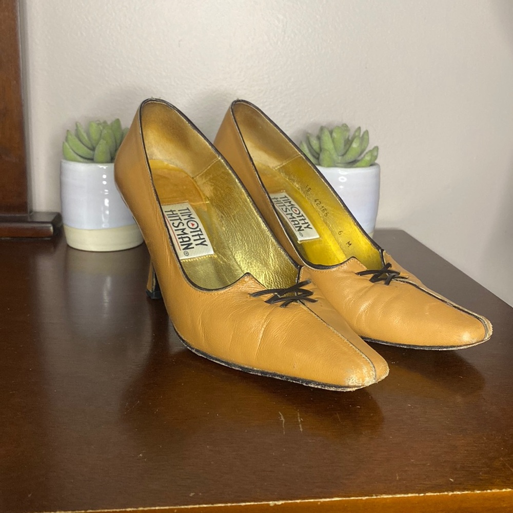 Timothy Hitsman Pumps
